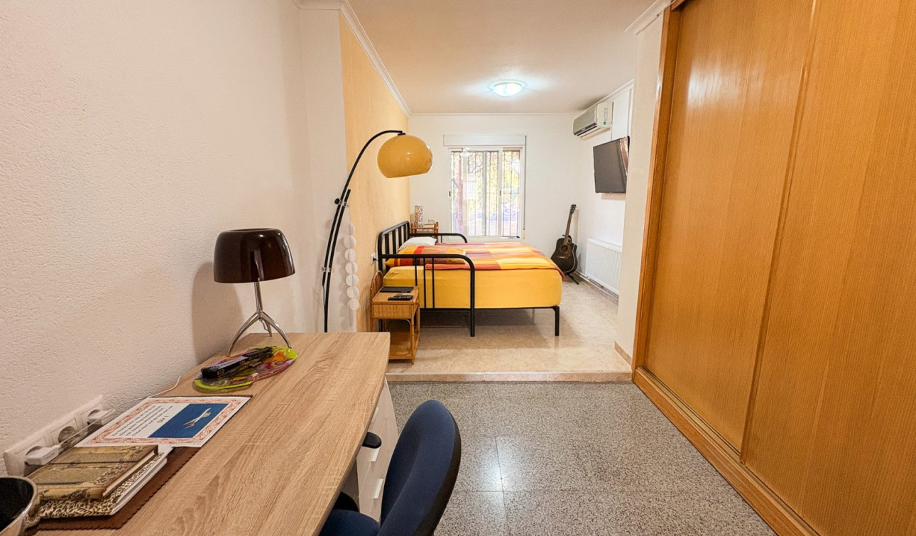 Revente - Finca / Propriété de campagne - Crevillente