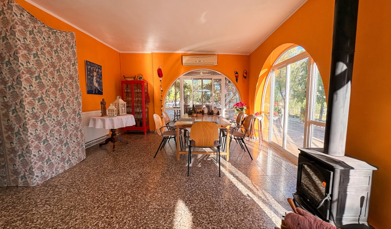 Revente - Finca / Propriété de campagne - Crevillente