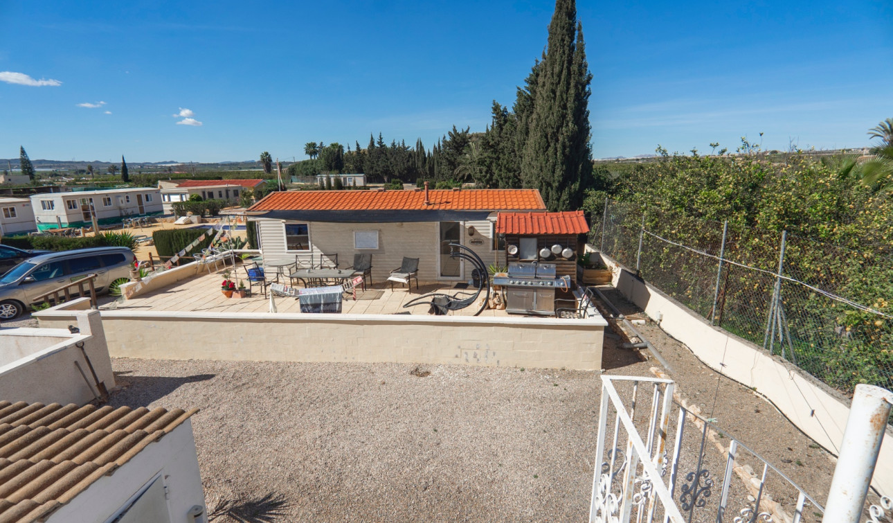 Revente - Finca / Propriété de campagne - Los Montesinos