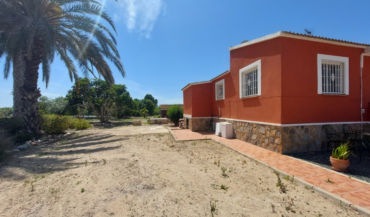 Revente - Finca / Propriété de campagne - San Miguel de Salinas