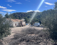 Revente - Finca / Propriété de campagne - Torremendo
