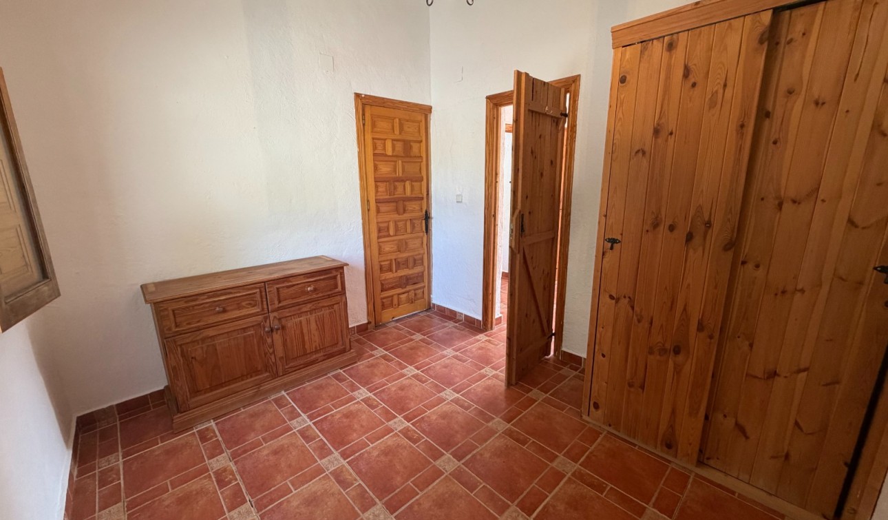 Revente - Finca / Propriété de campagne - Torremendo