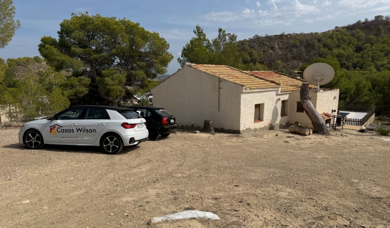 Revente - Finca / Propriété de campagne - Torremendo