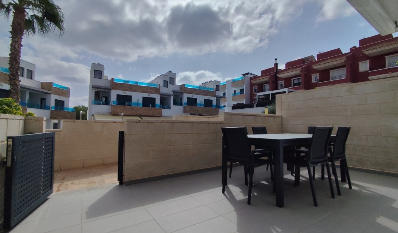 Revente - Maison de ville - Bigastro