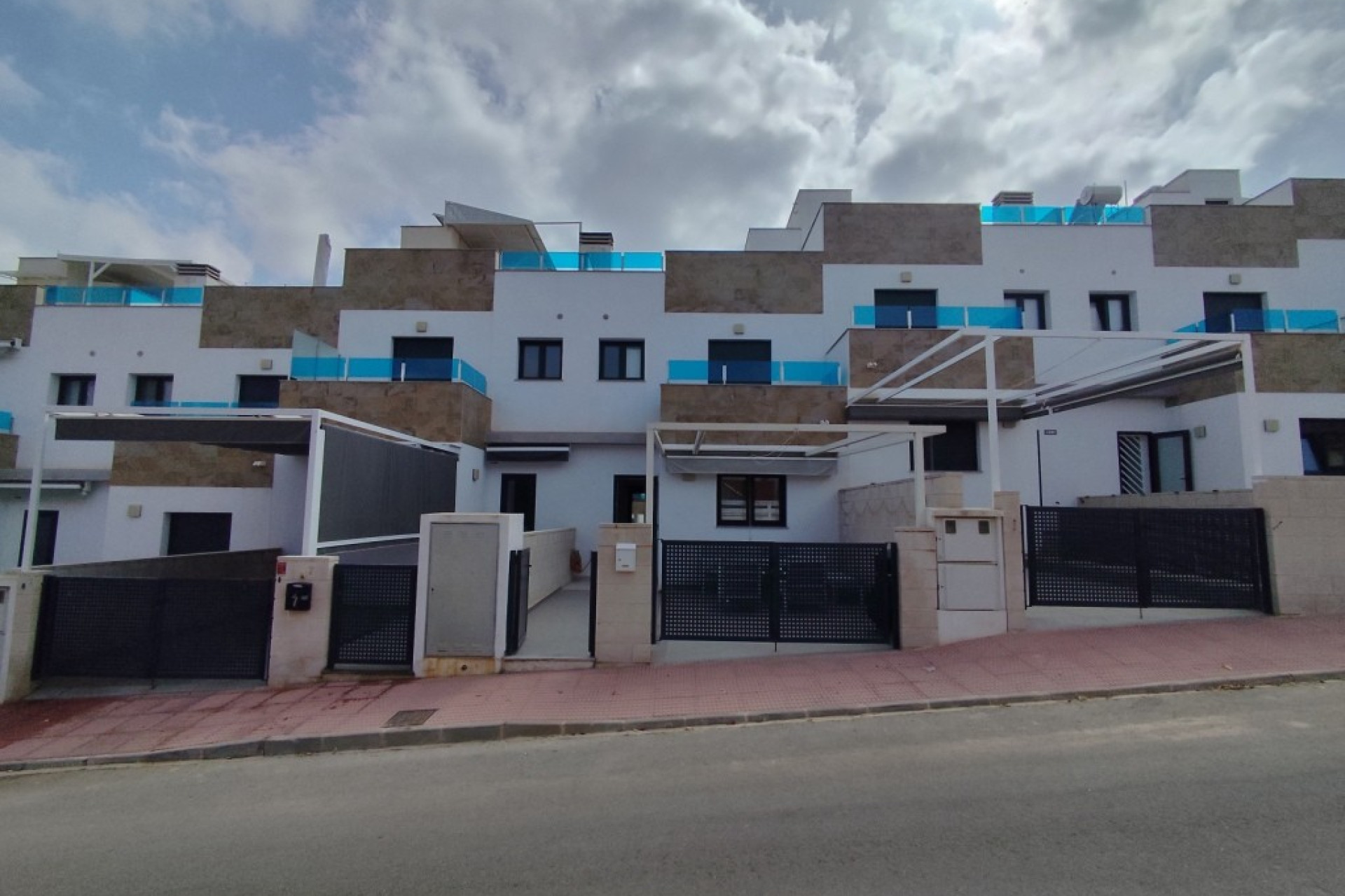 Revente - Maison de ville - Bigastro