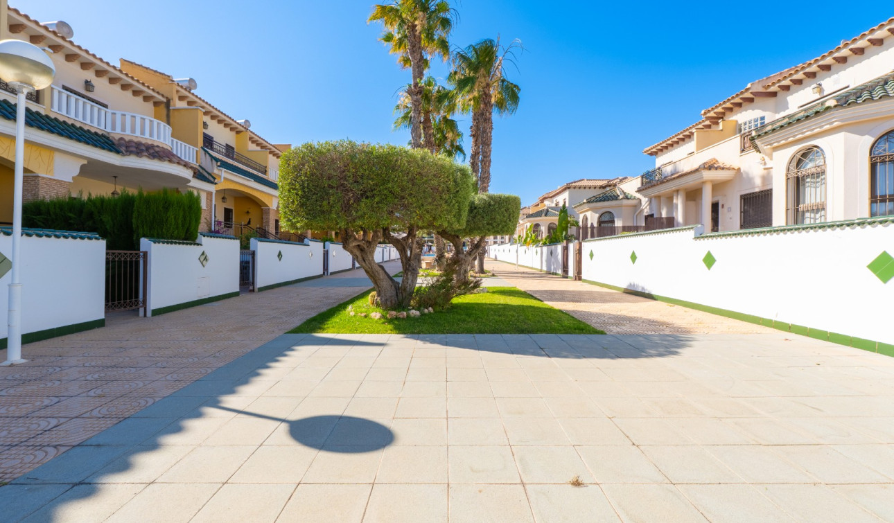 Revente - Maison de ville - Ciudad Quesada - Central Quesada