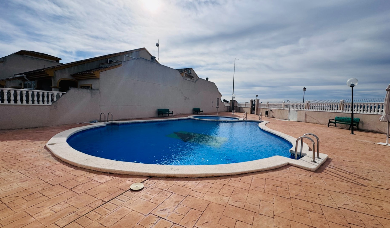 Revente - Maison de ville - Daya Nueva