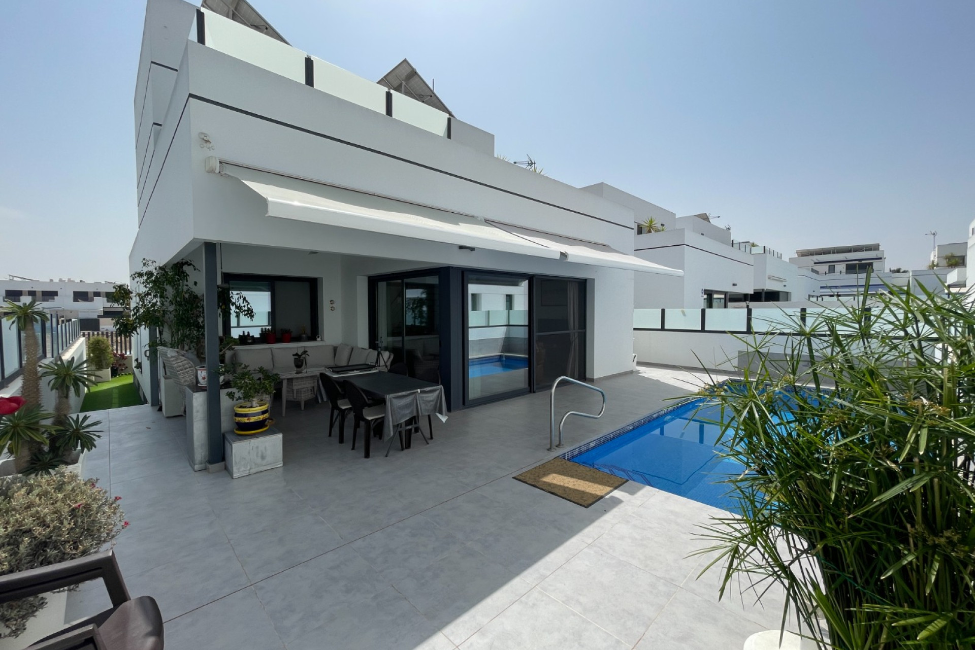 Revente - Maison de ville - Dolores - Alicante