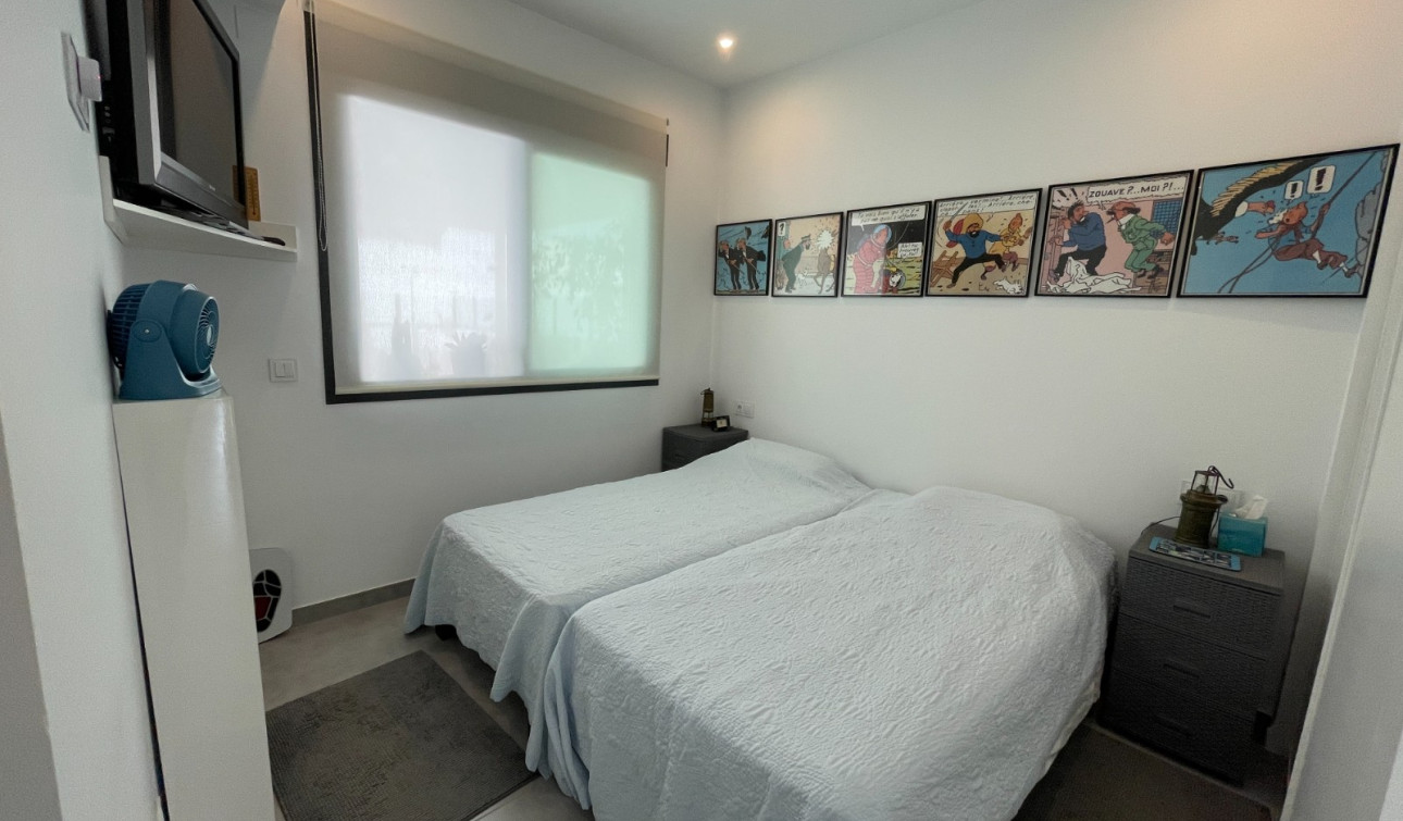 Revente - Maison de ville - Dolores - Alicante