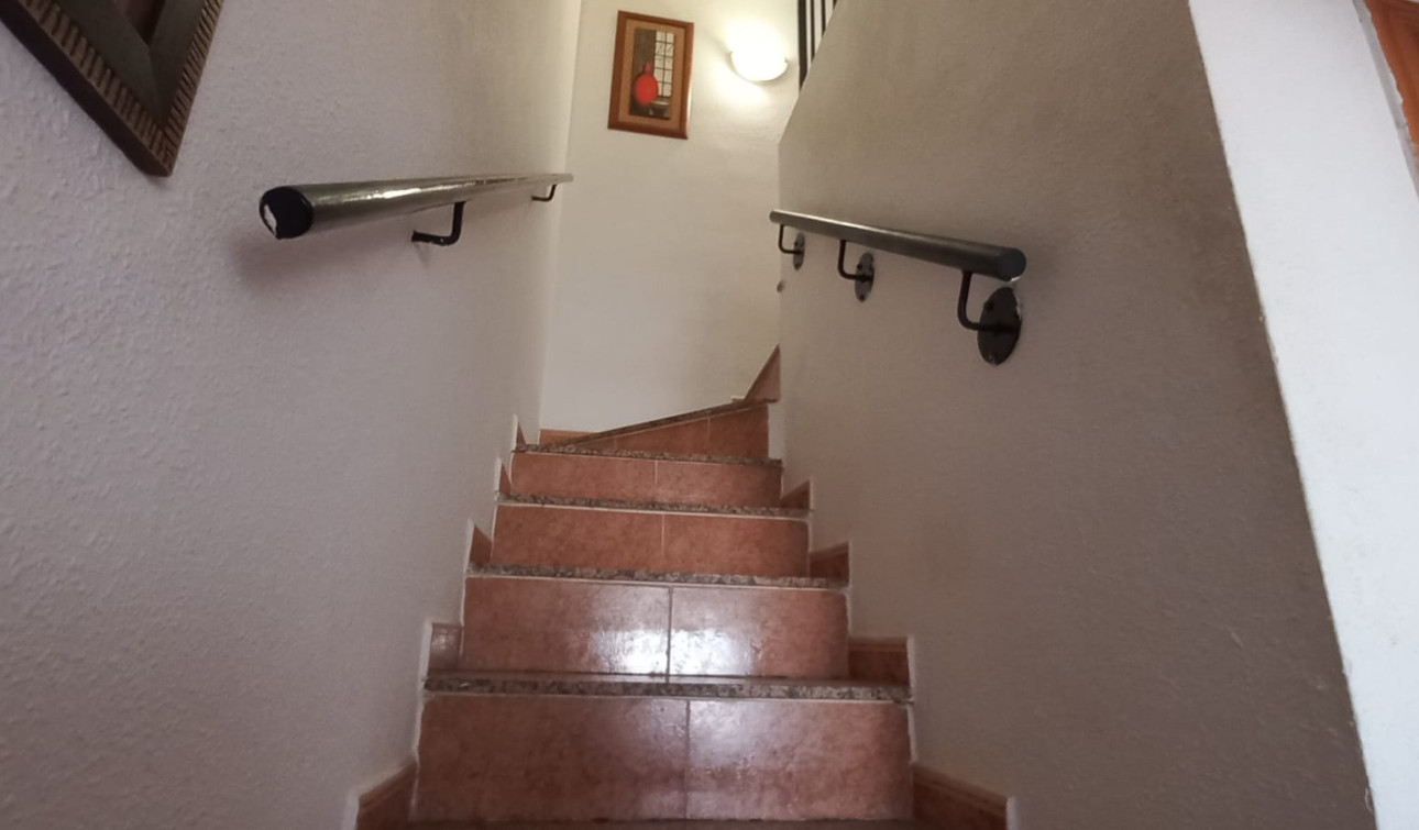 Revente - Maison de ville - Los Montesinos - La Herrada