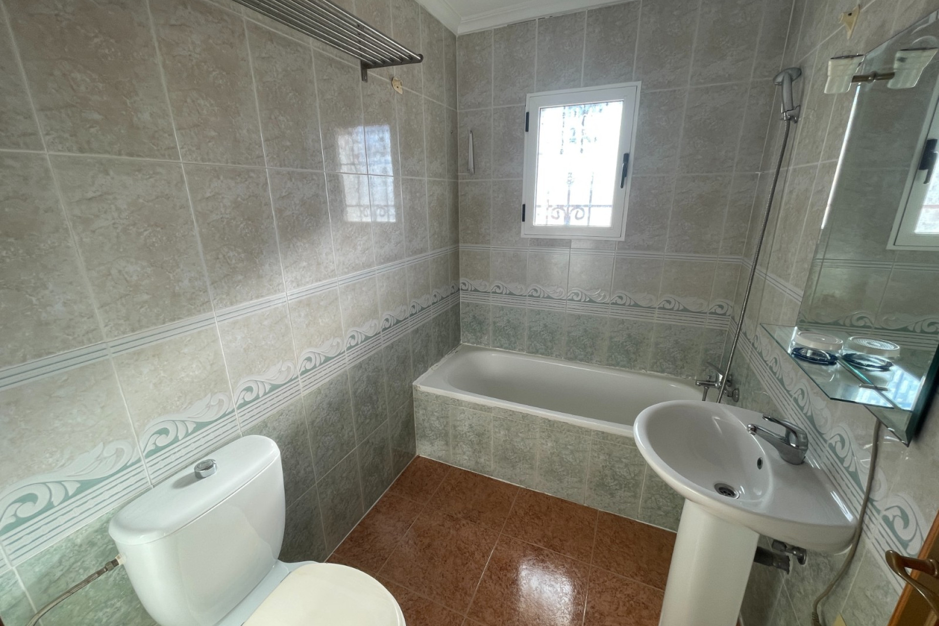 Revente - Maison de ville - Los Montesinos - La Herrada