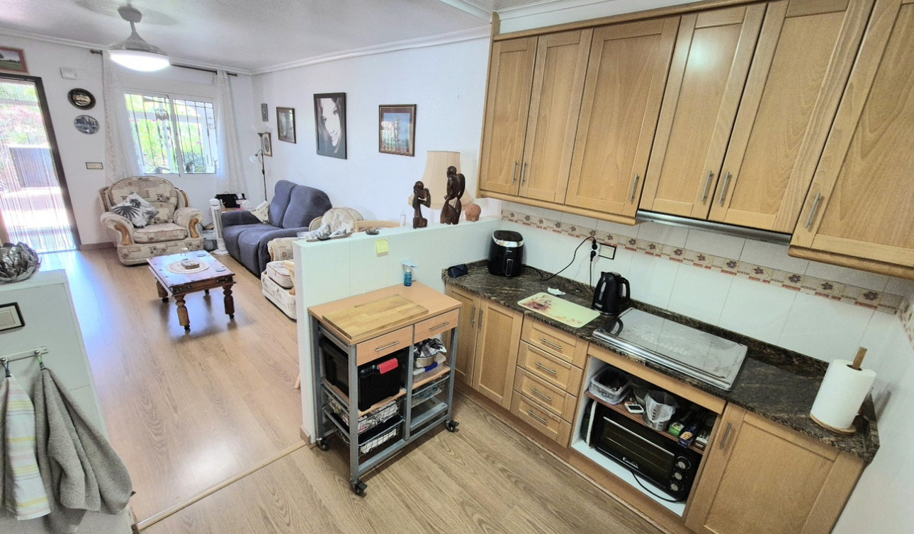 Revente - Maison de ville - Los Montesinos - La Herrada