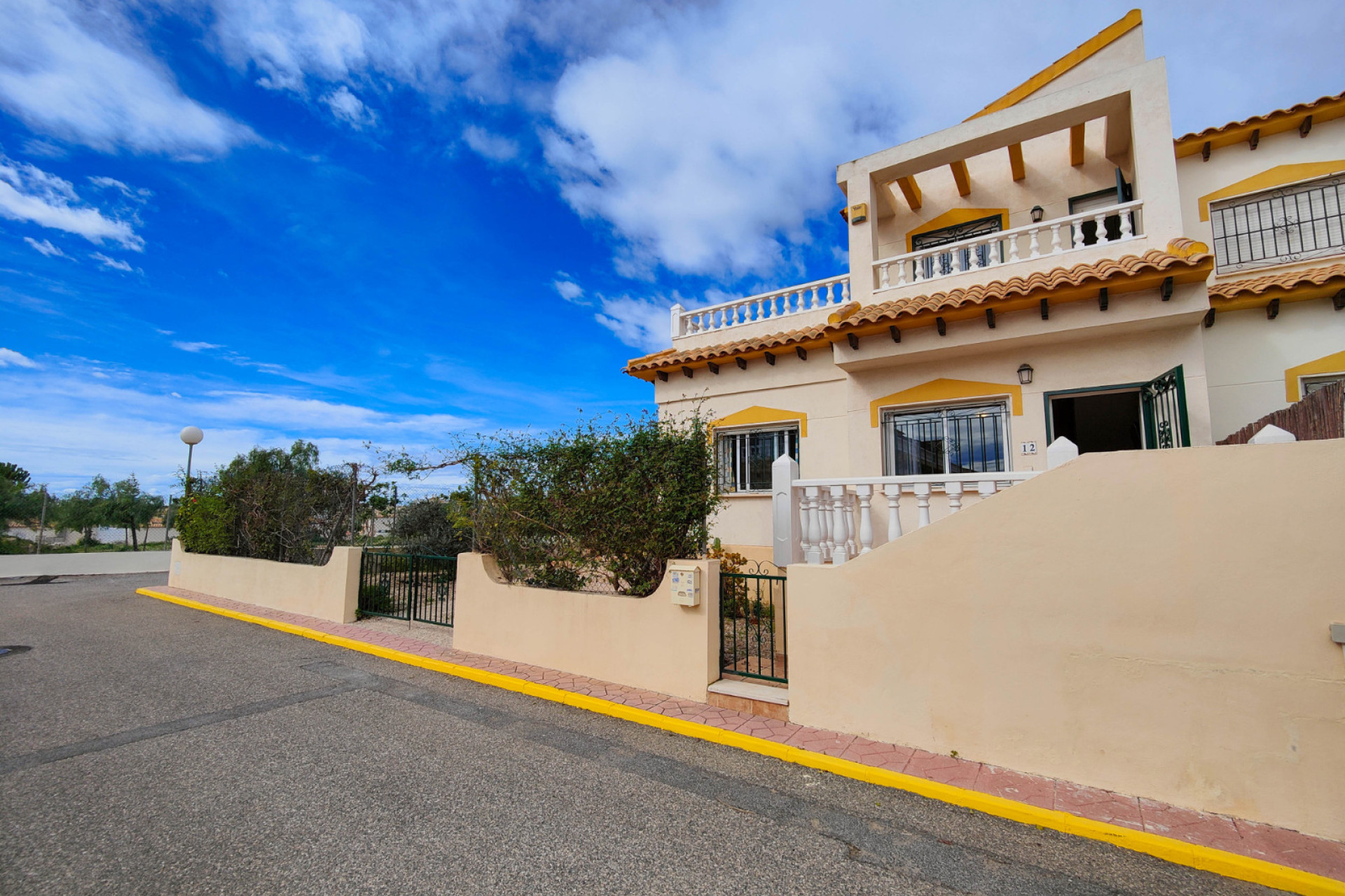 Revente - Maison de ville - Orihuela Costa - La Florida
