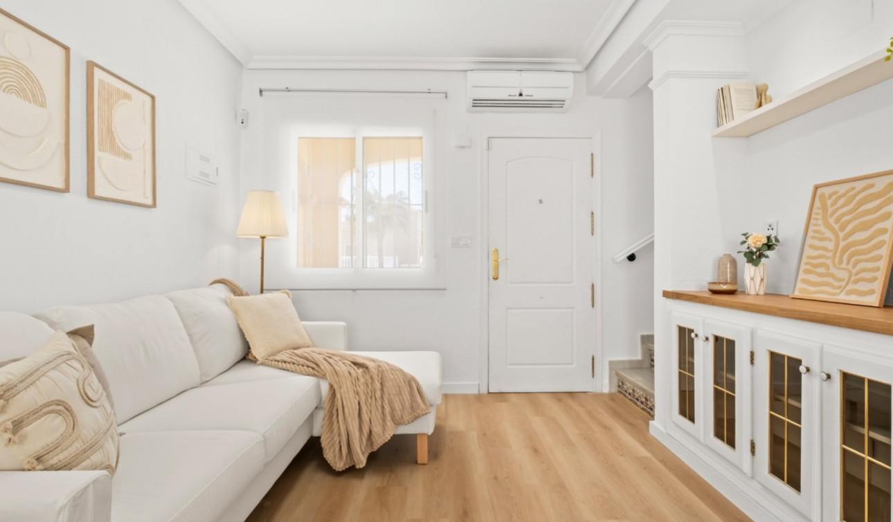 Revente - Maison de ville - Orihuela Costa - Las Filipinas