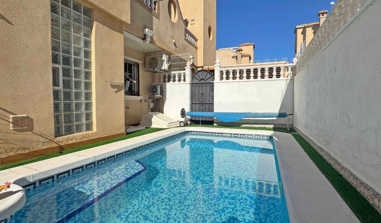 Revente - Maison de ville - Orihuela Costa - Villamartín