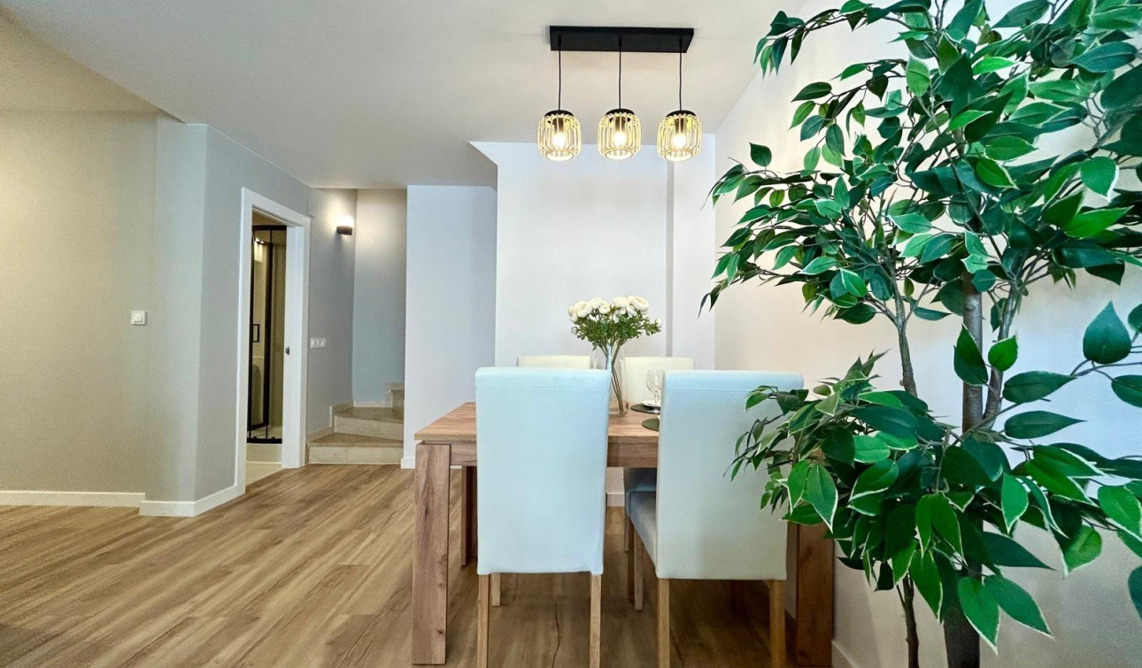 Revente - Maison de ville - Orihuela - Urbanización Perla del Mar