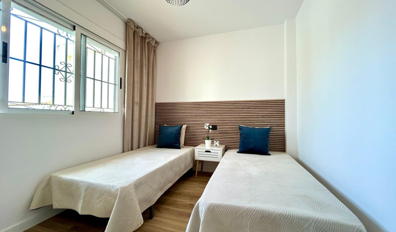 Revente - Maison de ville - Orihuela - Urbanización Perla del Mar