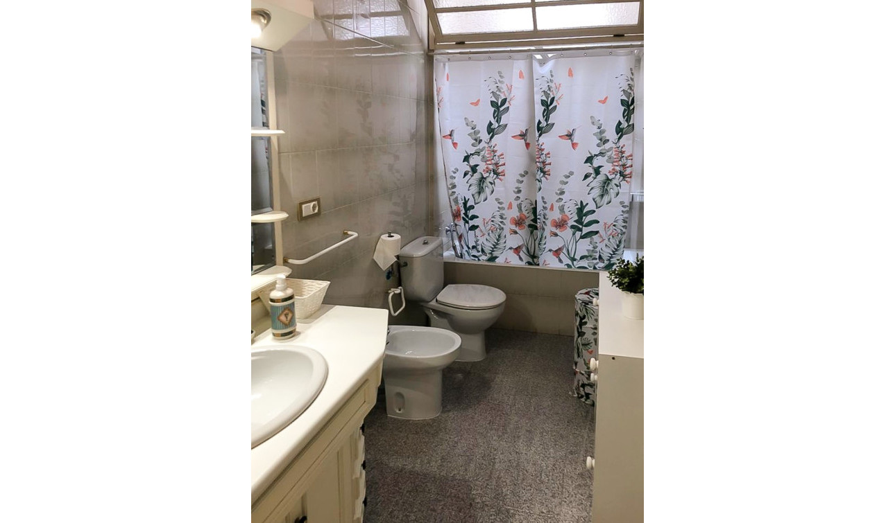 Revente - Maison de ville - Santa Pola