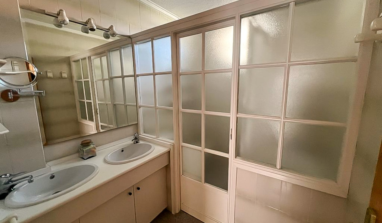 Revente - Maison de ville - Santa Pola