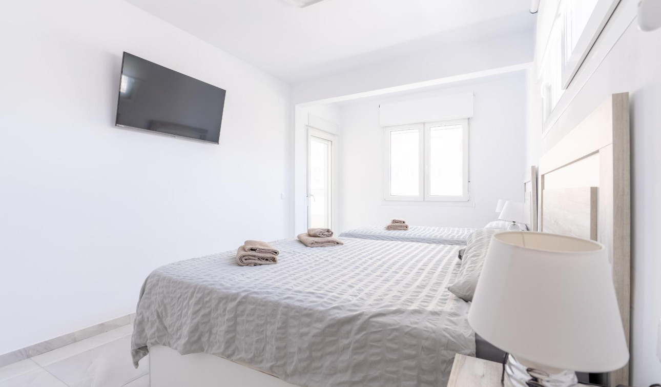 Revente - Maison de ville - Torrevieja - Punta prima