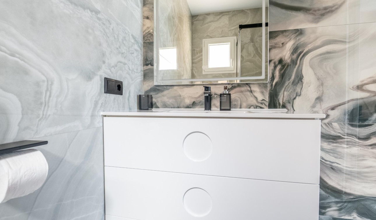 Revente - Maison de ville - Torrevieja - Punta prima