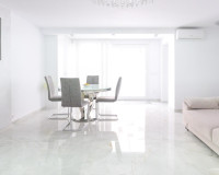 Revente - Maison de ville - Torrevieja - Punta prima