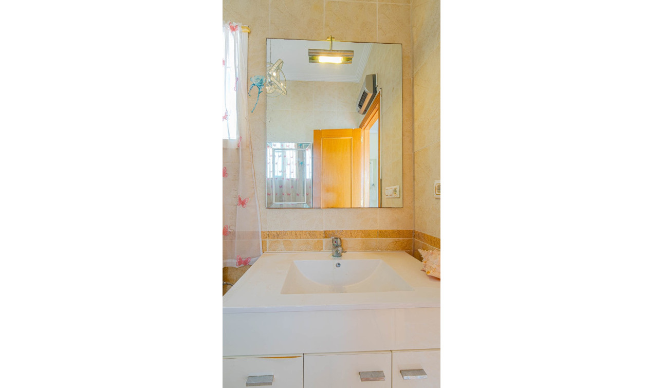 Revente - Maison de ville - Torrevieja - Punta Prima