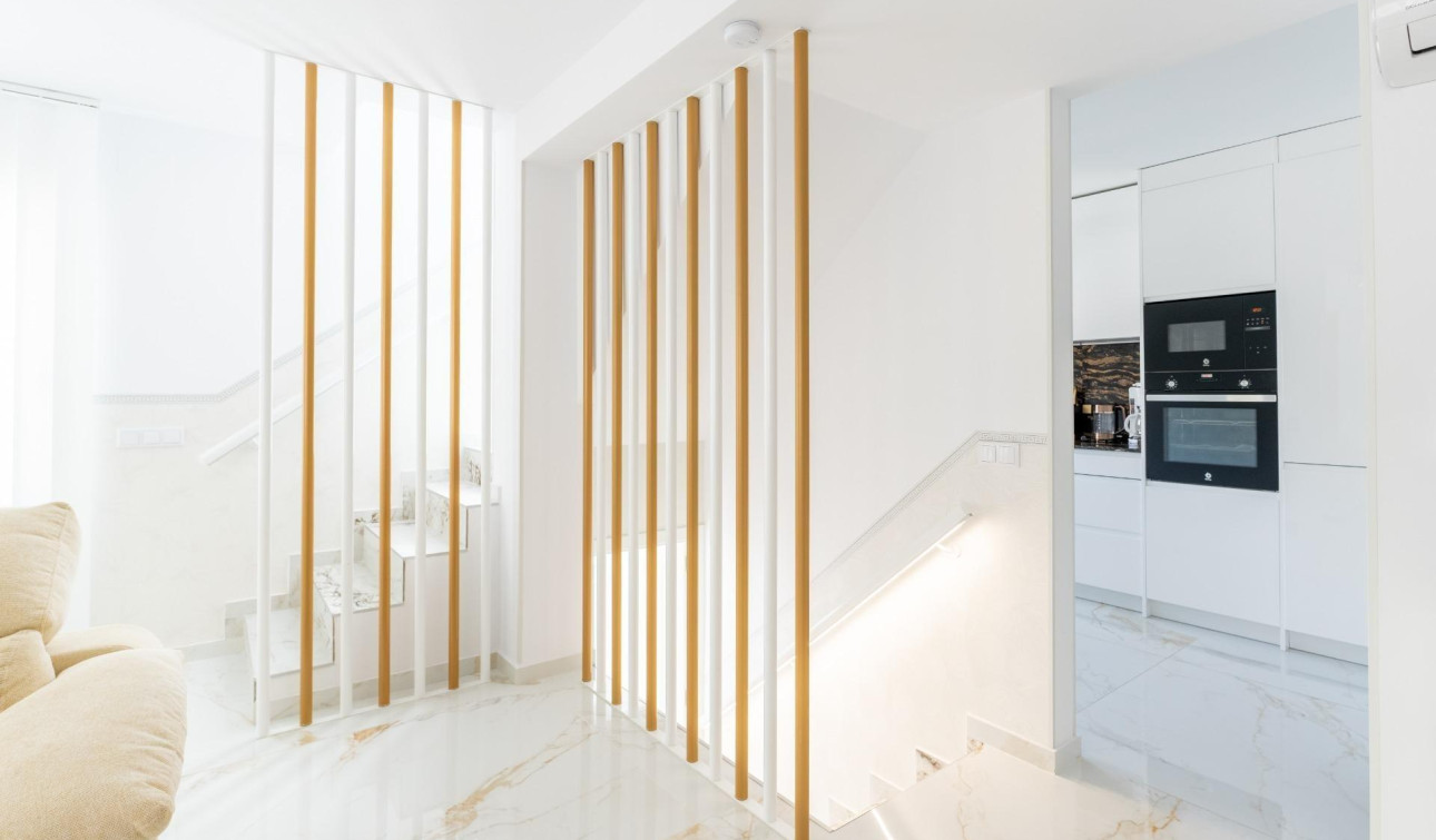 Revente - Maison de ville - Torrevieja - Punta prima