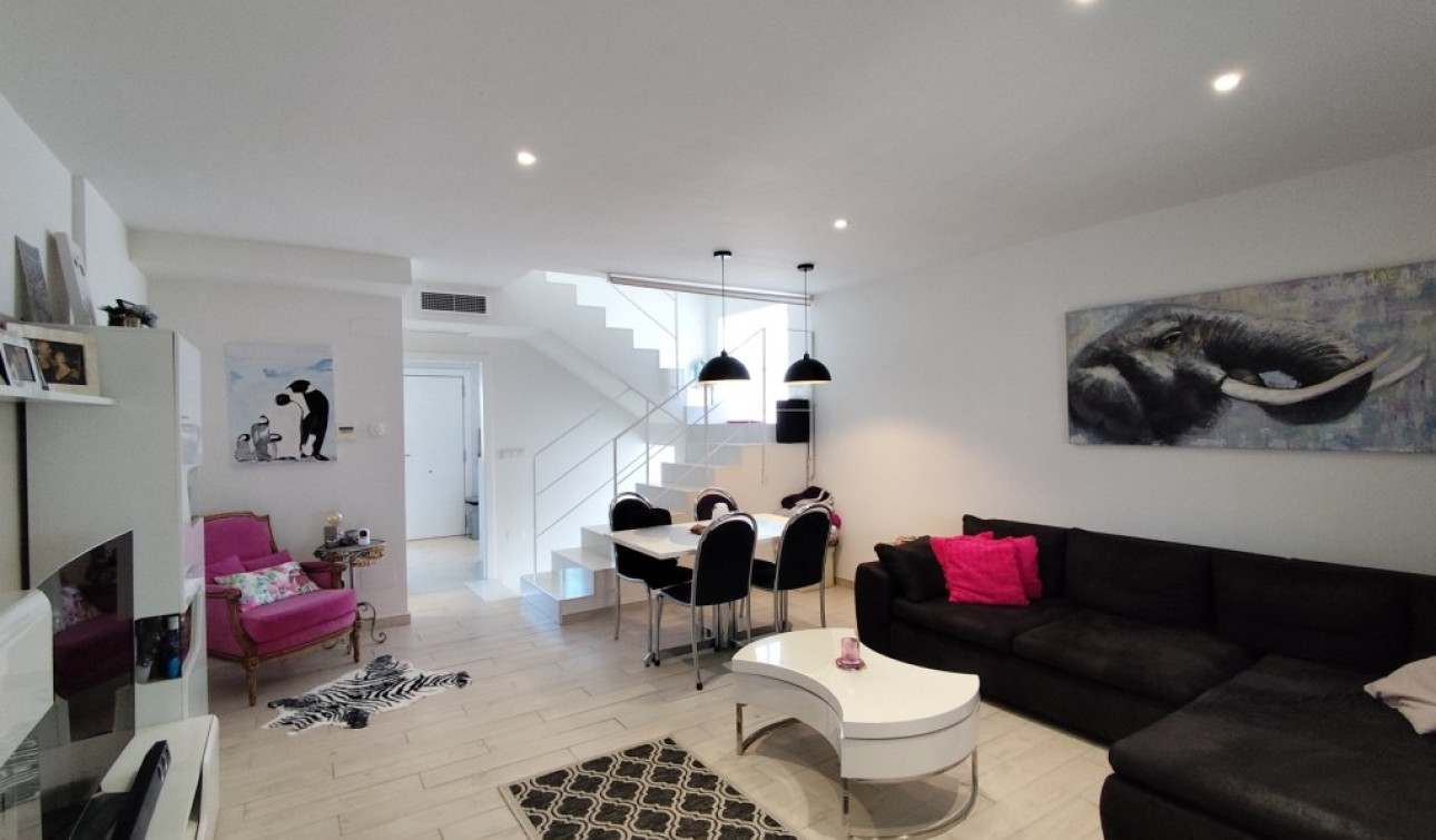 Revente - Maison de ville - Torrevieja