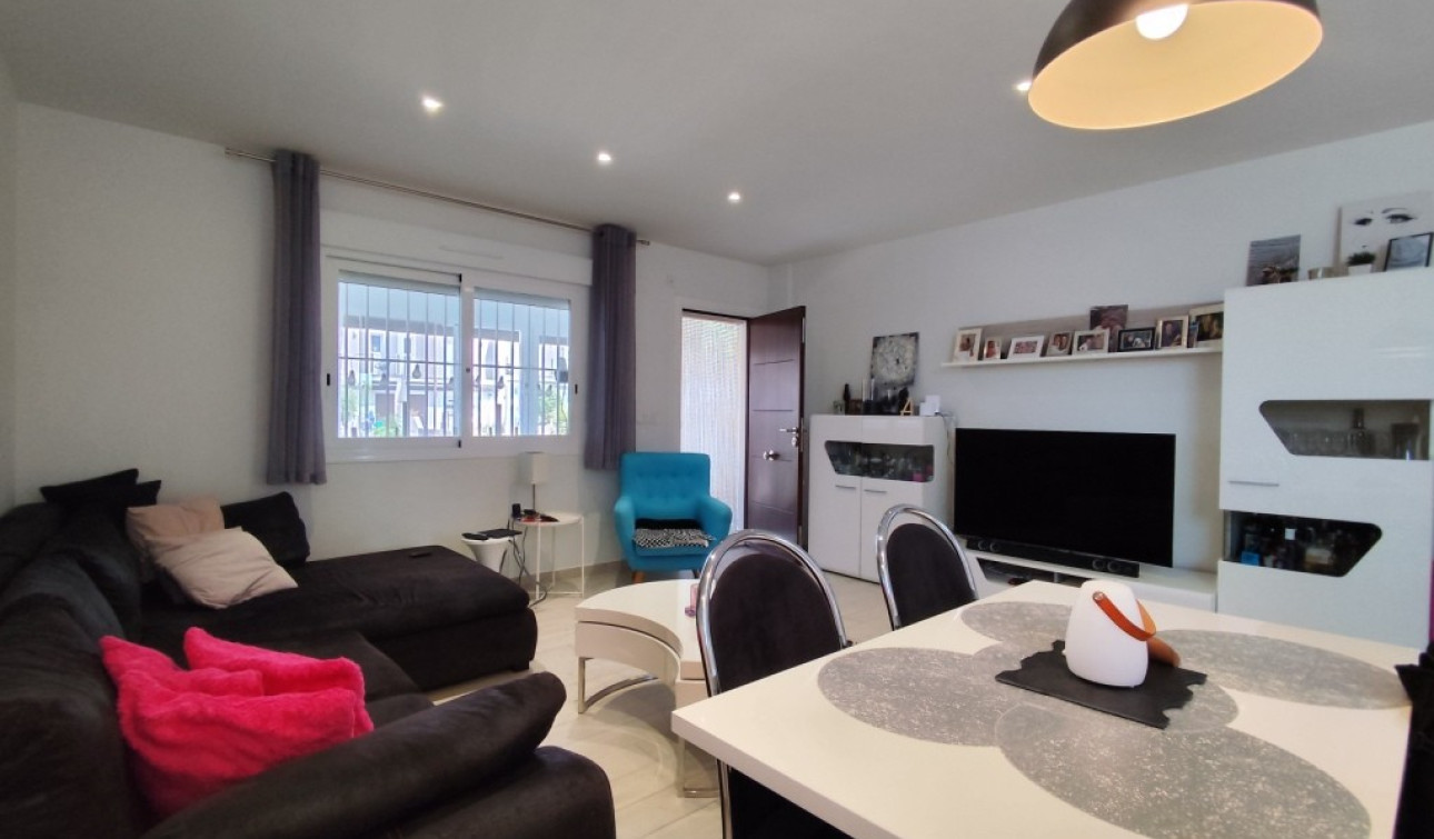 Revente - Maison de ville - Torrevieja