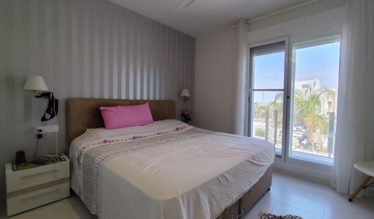 Revente - Maison de ville - Torrevieja
