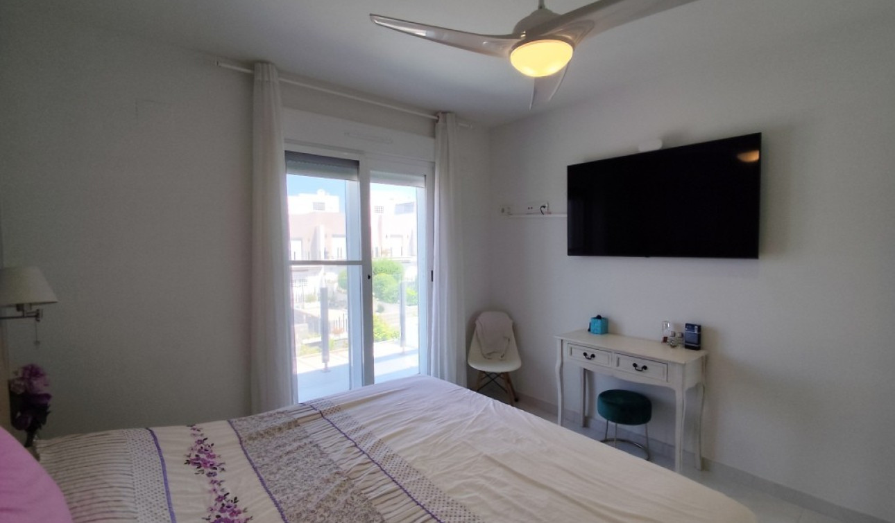 Revente - Maison de ville - Torrevieja