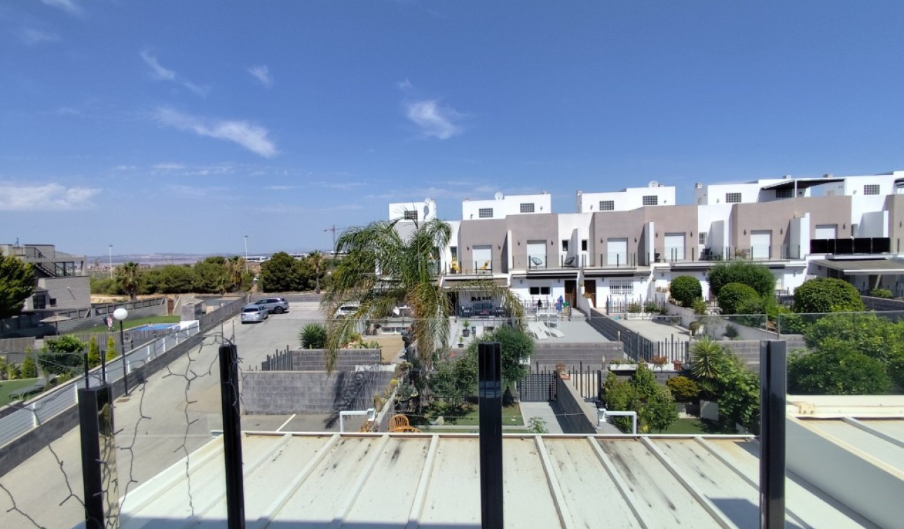 Revente - Maison de ville - Torrevieja