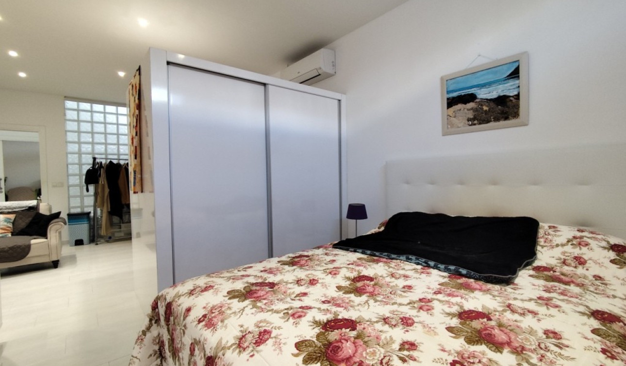 Revente - Maison de ville - Torrevieja
