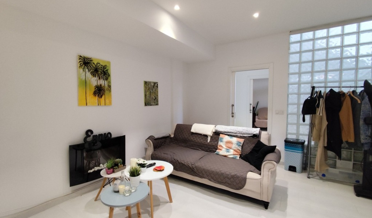 Revente - Maison de ville - Torrevieja