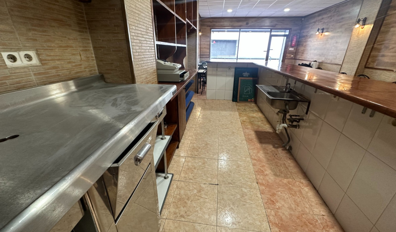 Revente - Unité commerciale - Torrevieja