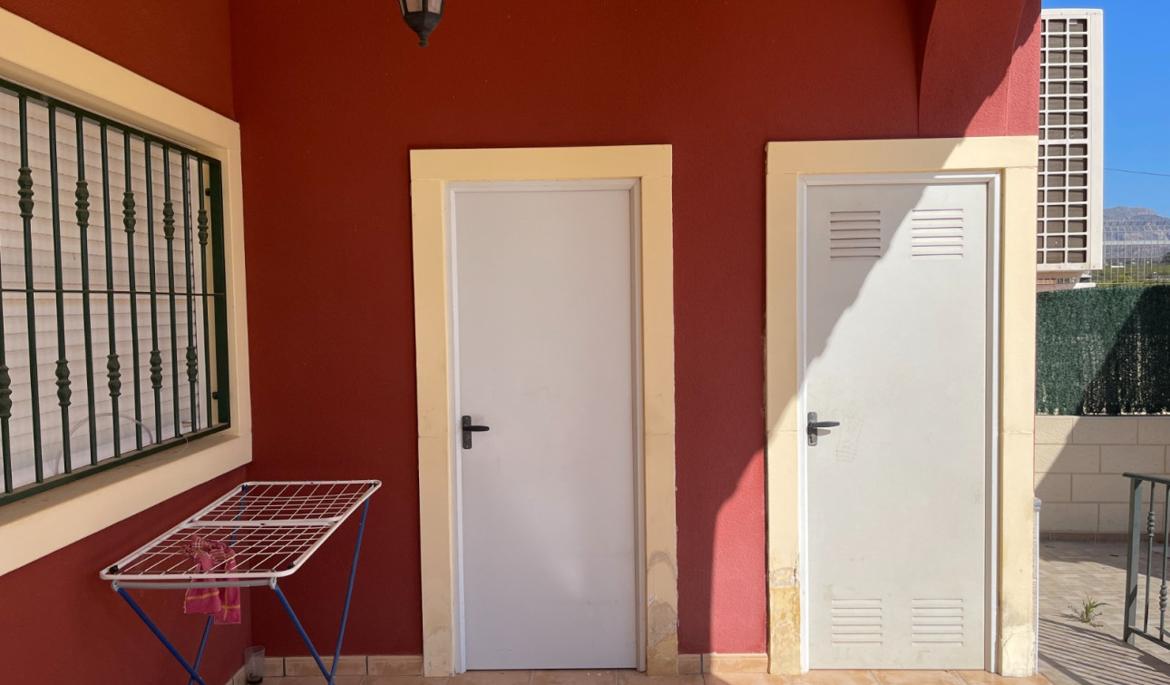 Revente - Villa Individuelle - Albatera