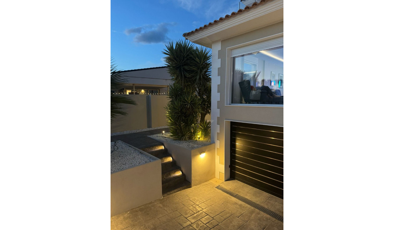 Revente - Villa Individuelle - Alfas del Pí - pueblo