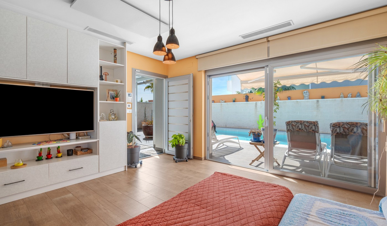 Revente - Villa Individuelle - Benijofar