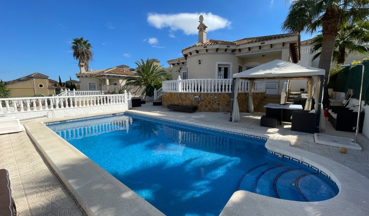 Revente - Villa Individuelle - Bigastro