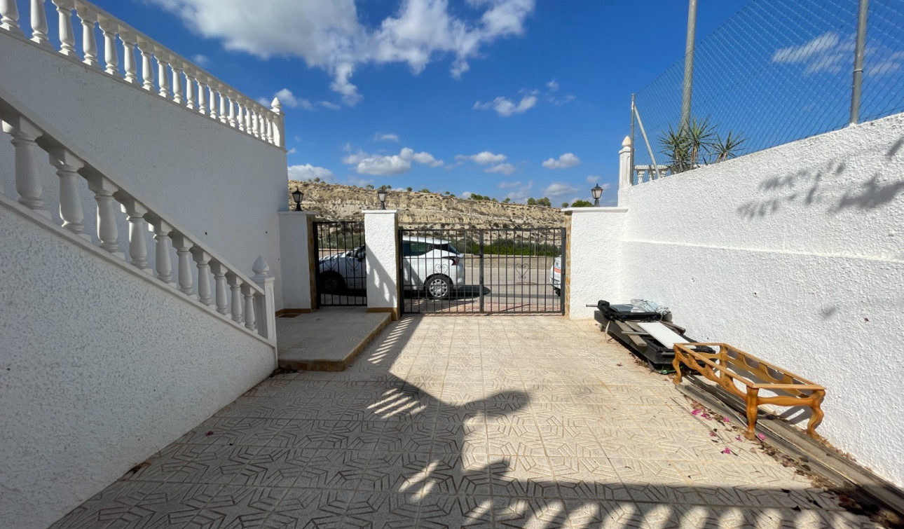 Revente - Villa Individuelle - Bigastro