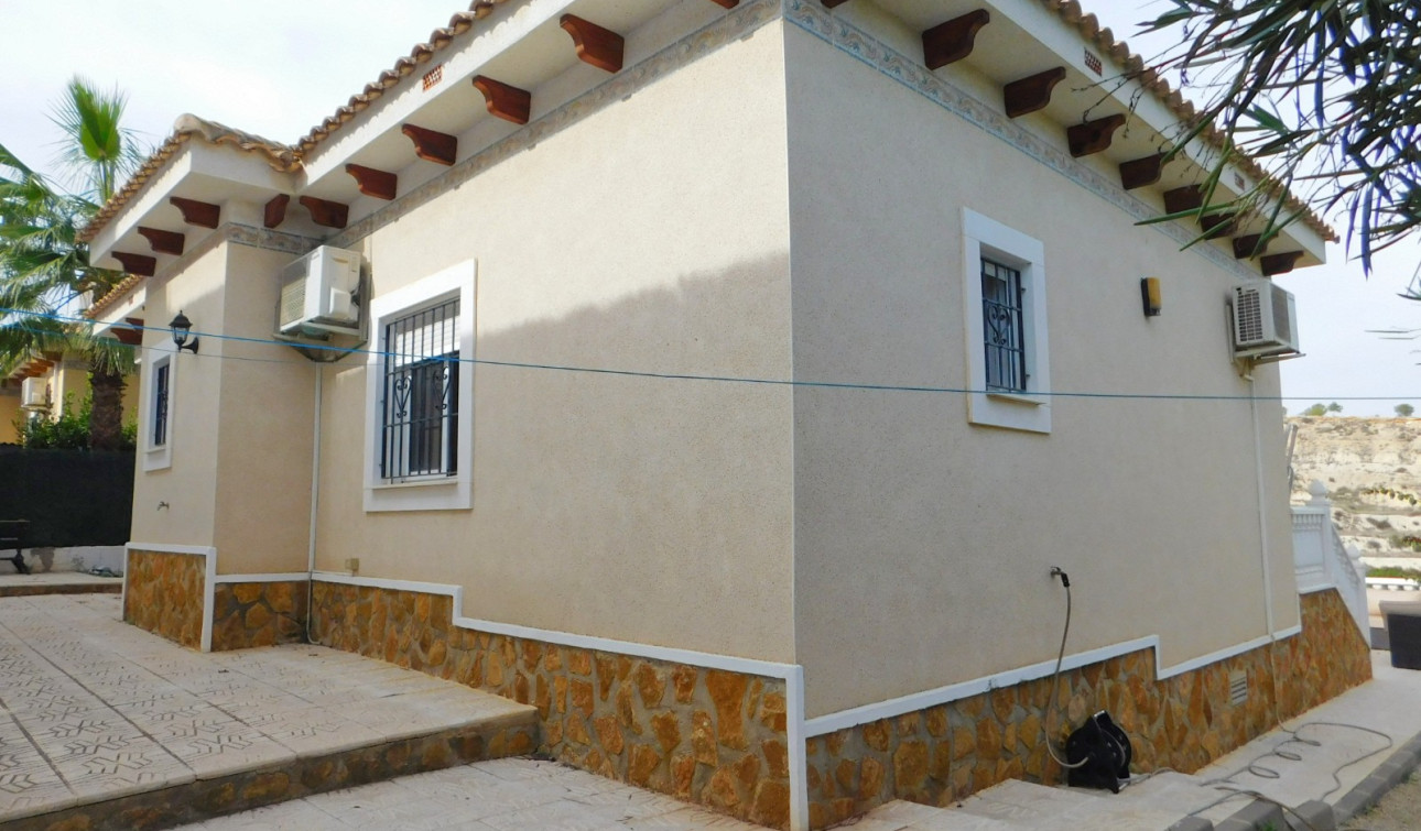 Revente - Villa Individuelle - Bigastro