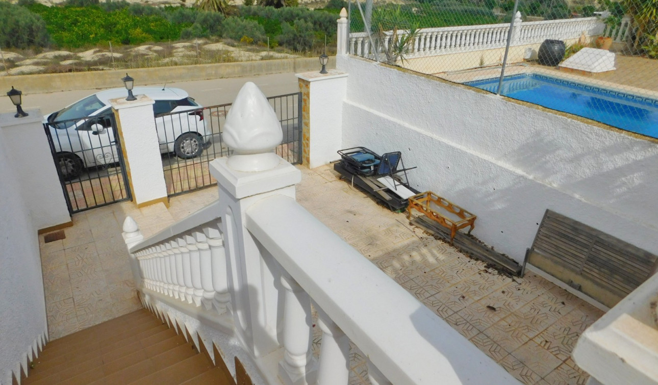 Revente - Villa Individuelle - Bigastro