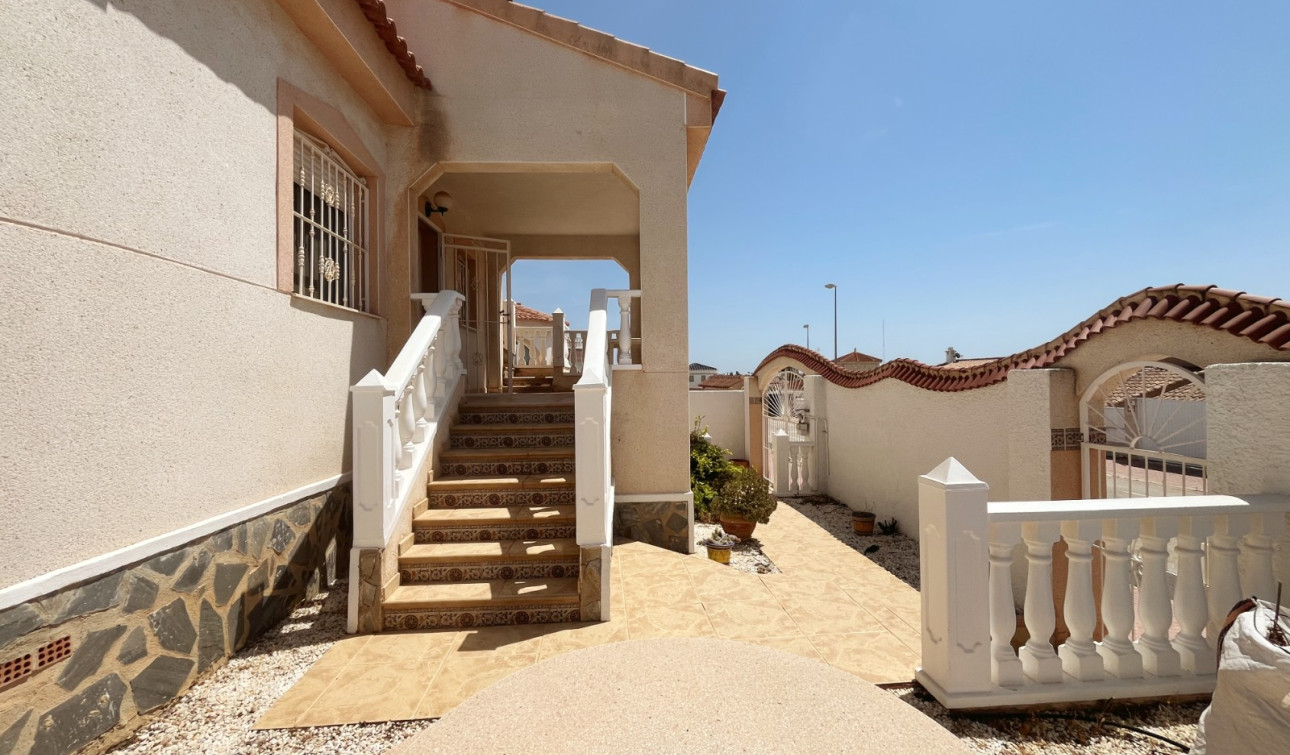 Revente - Villa Individuelle - Ciudad Quesada - Airstrip