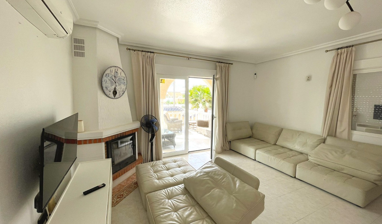 Revente - Villa Individuelle - Ciudad Quesada - Central Quesada