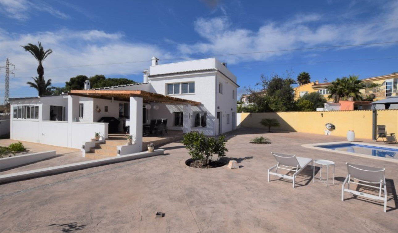 Revente - Villa Individuelle - Ciudad Quesada - Central Quesada