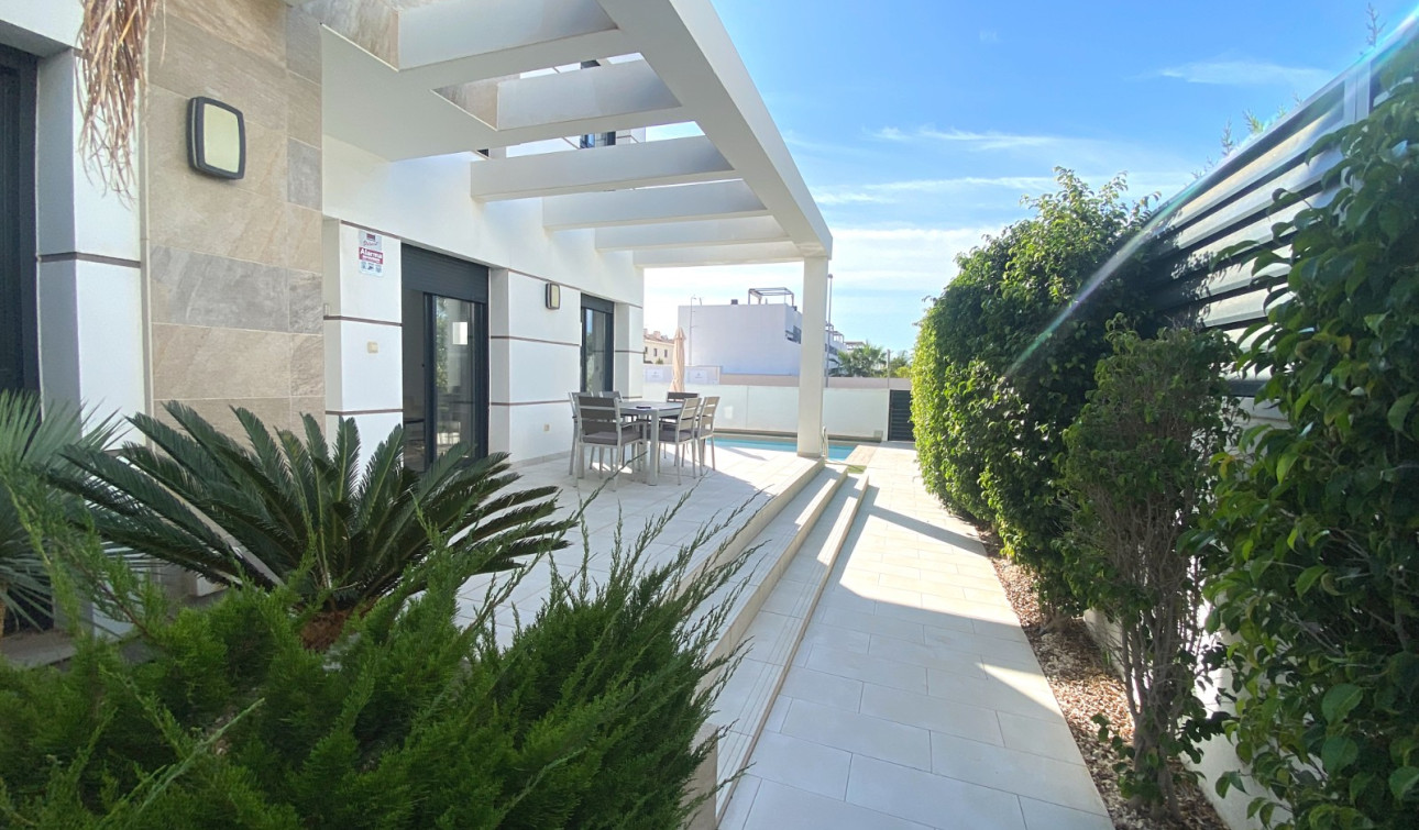 Revente - Villa Individuelle - Ciudad Quesada - Doña Pena