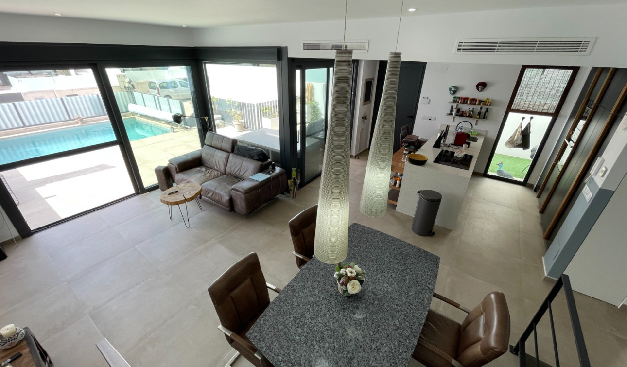 Revente - Villa Individuelle - Dolores - ZONA NUEVA