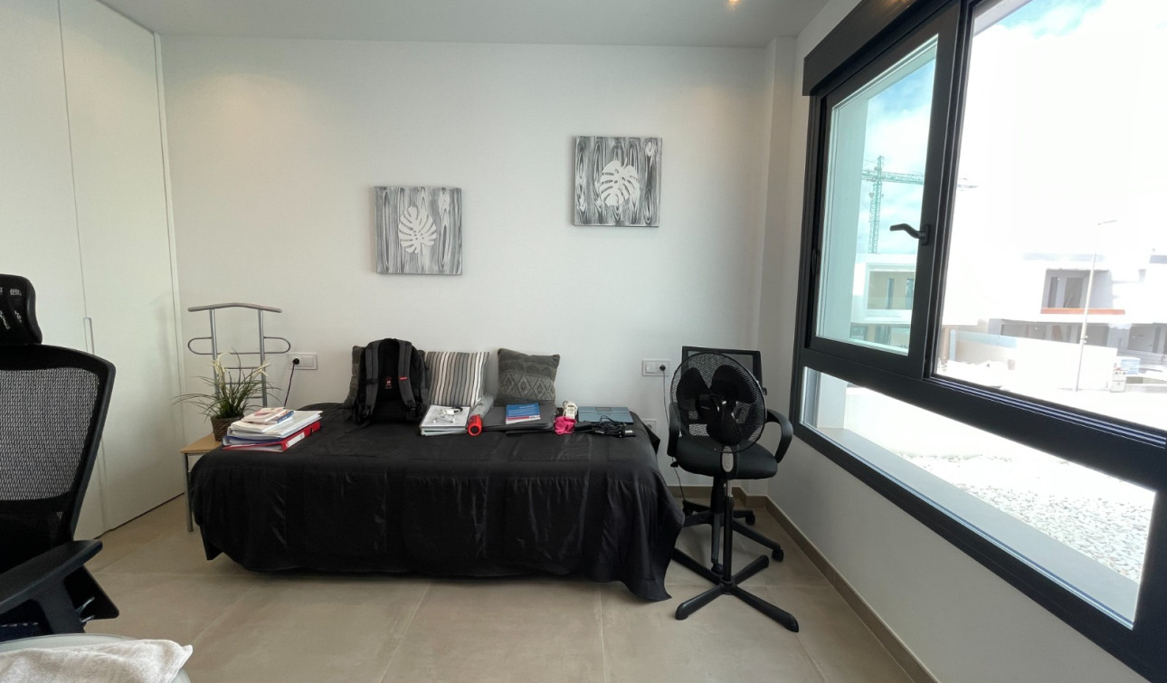 Revente - Villa Individuelle - Dolores - ZONA NUEVA