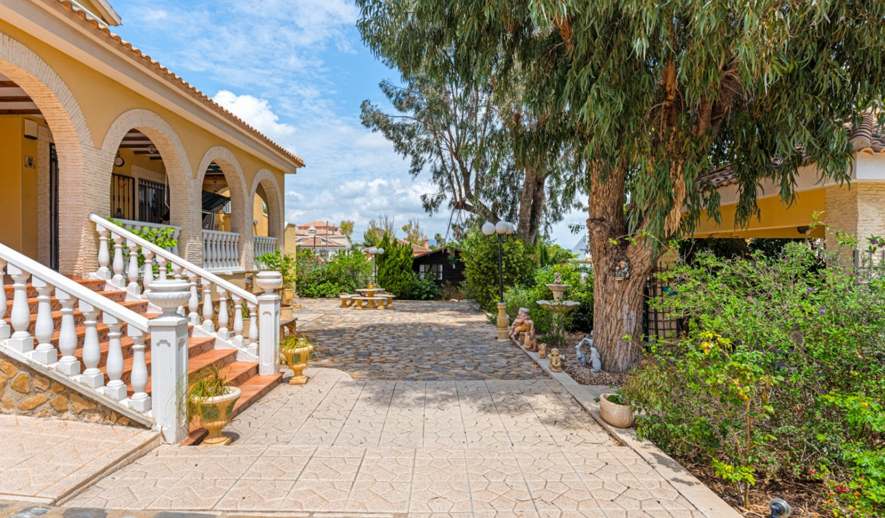 Revente - Villa Individuelle - Jacarilla